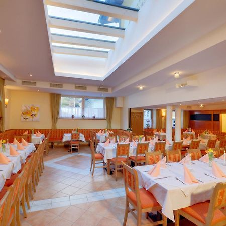 Werfenerhof Hotel Екстериор снимка