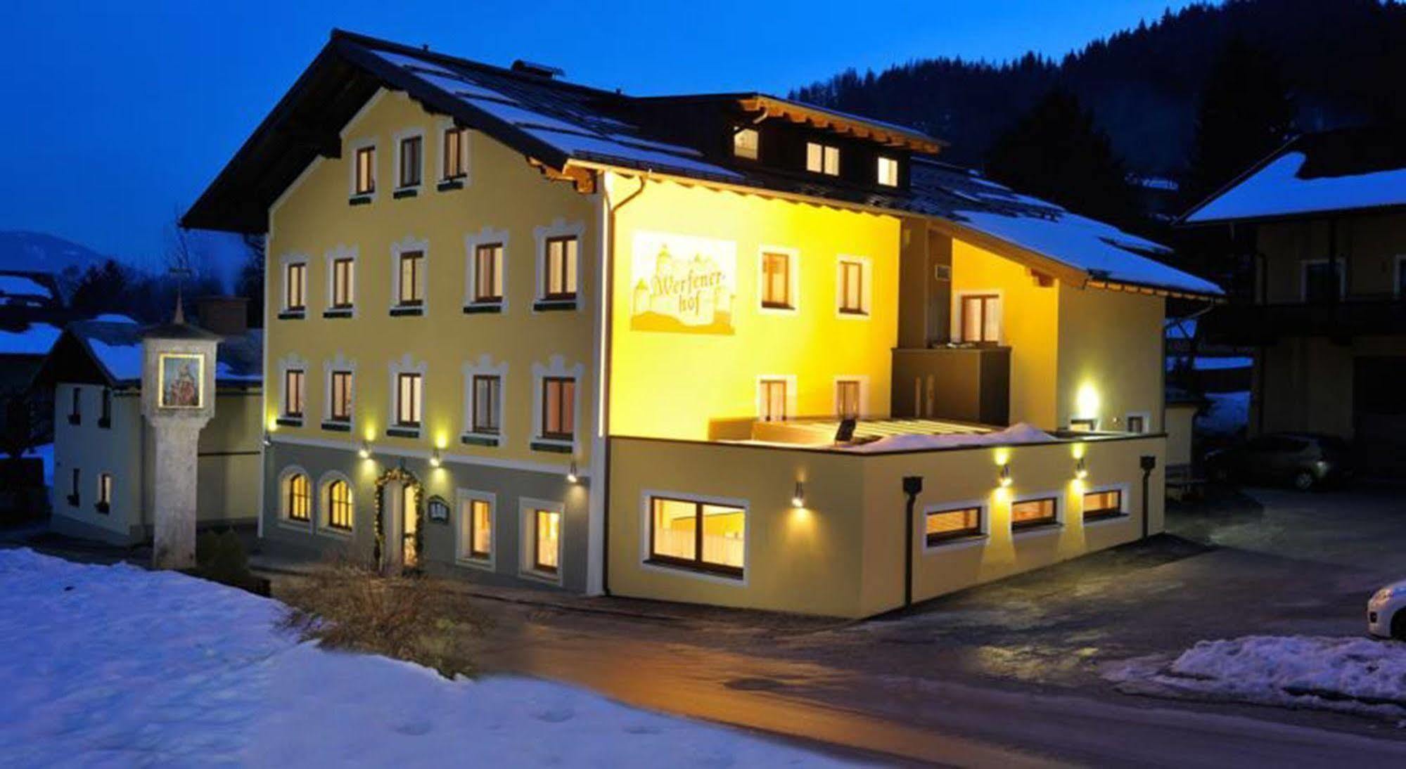 Werfenerhof Hotel Екстериор снимка